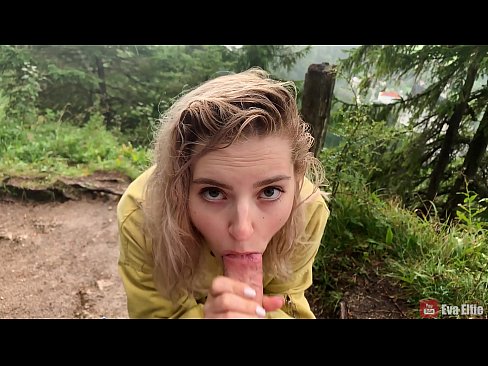 ❤️ Nena traga semen despois dunha mamada pública - Eva Elfi ❌ Porno en nós ️❤